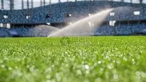 沉寂6载，米兰传奇射手欧冠重出江湖！盘带依旧风骚